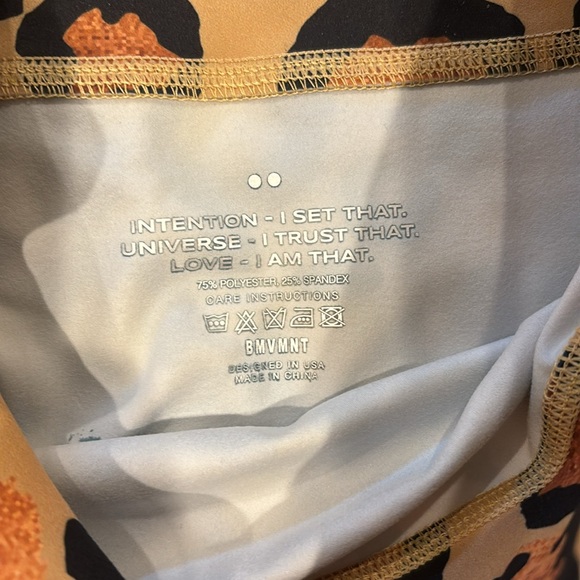 BMVMNT leopard bootie shorts - Picture 3 of 5